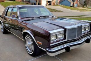 1988 Chrysler New Yorker FWD Transmission (AT), w/o Turbo