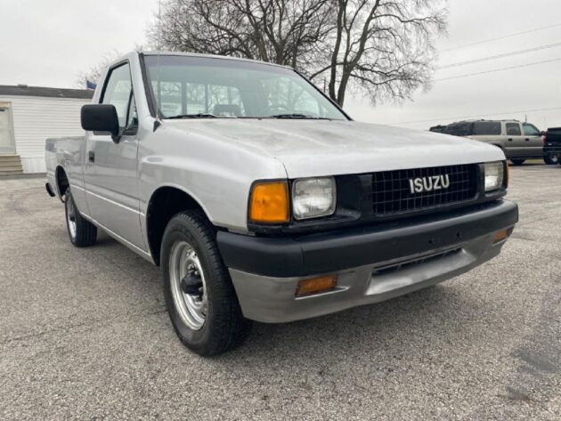1990 Isuzu Pickup 2.6L Engine VIN E MFI Used OEM
