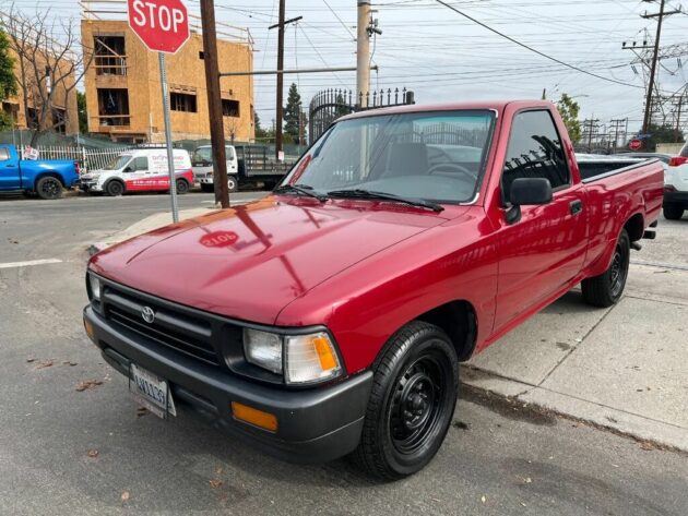 1992 Toyota Truck 2.4L Engine (VIN R, 22RE, 4-Cylinder)