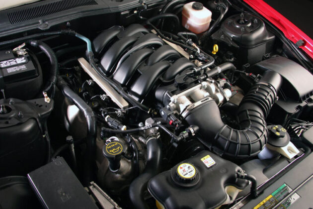 2005 Ford Mustang 4.6L V8 SOHC Engine (GT Model)