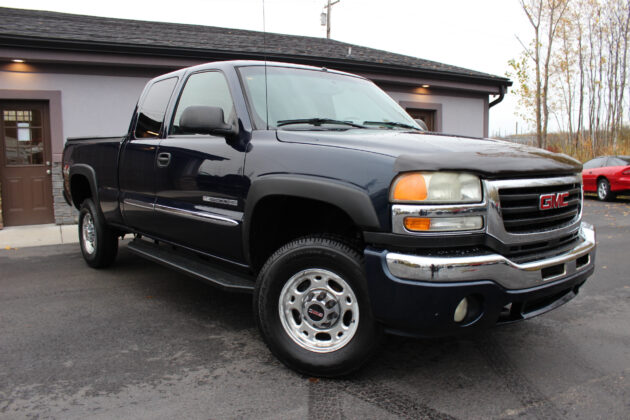 2005 GMC Sierra 2500 6.0L V8 Engine (VIN U, Gasoline)