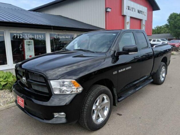 2011 Dodge 1500 4.7L Engine VIN P Used OEM
