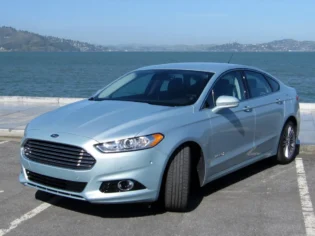 2013 Ford Fusion 2.5L AT Transmission - FWD