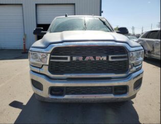 2019 Dodge 2500 6.4L Engine | Low Miles & Warranty