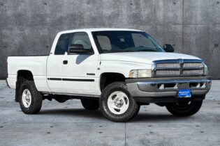 Used 2002 Dodge Truck-1500 Engine