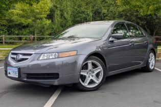 2006 Acura TL 3.2L Automatic Transmission (AT)