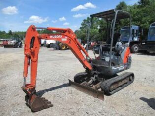 Used Kubota D902 Complete Diesel Engine