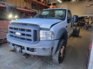 Used 2005 Ford F-350 6.0L Diesel Engine VIN P